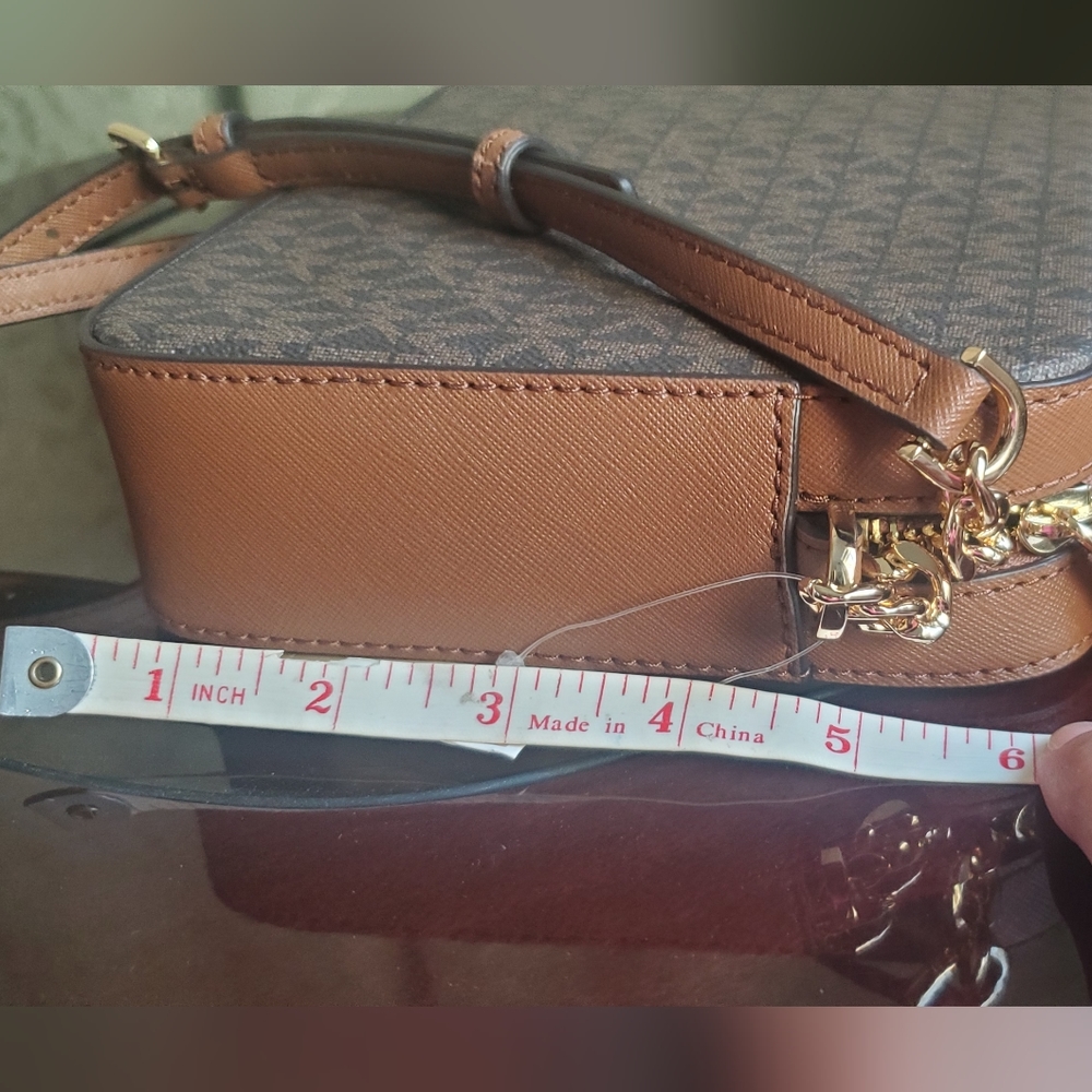 Michael Kors crossbody bags - Picture 6 of 13